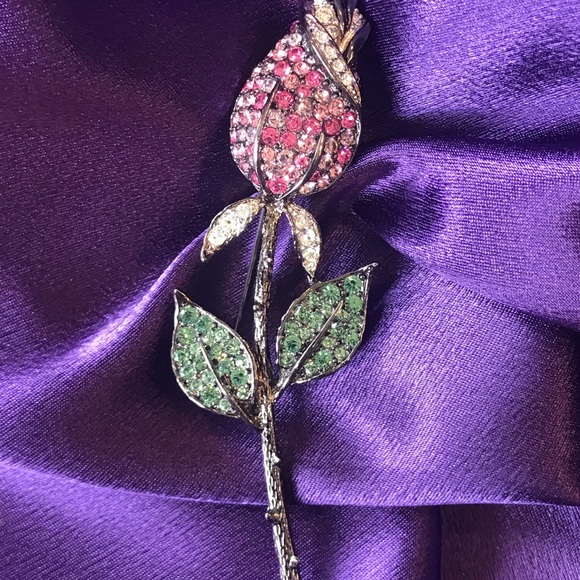 Vintage Kenneth Jay Lane rose brooch. - Picture 6 of 7